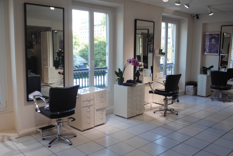 coiffure-BESSE SUR ISSOLE-min_floor-home-office-property-living-room-room-781228-pxhere.com